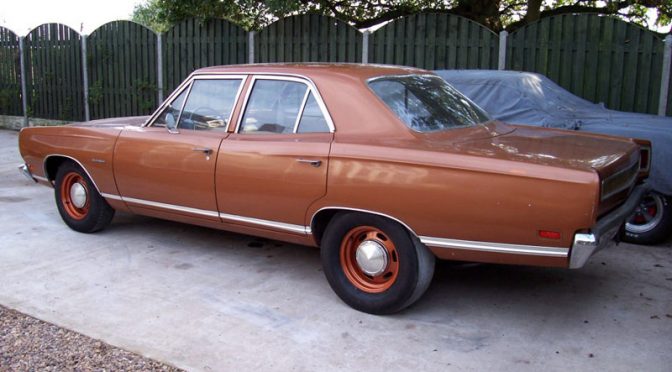 Dave’s own ‘budget’ racer ’69 Plymouth Satellite