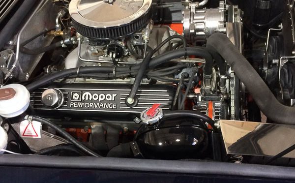 Ian's 500ci Mopar